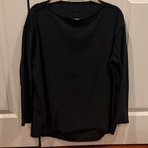 Women’s Lululemon Black Long Sleeve Shirt
